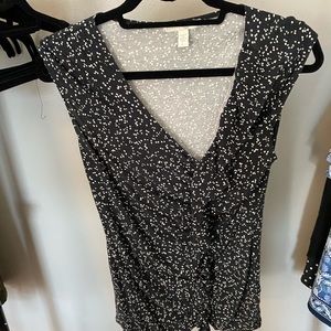 Black and white sleeveless top